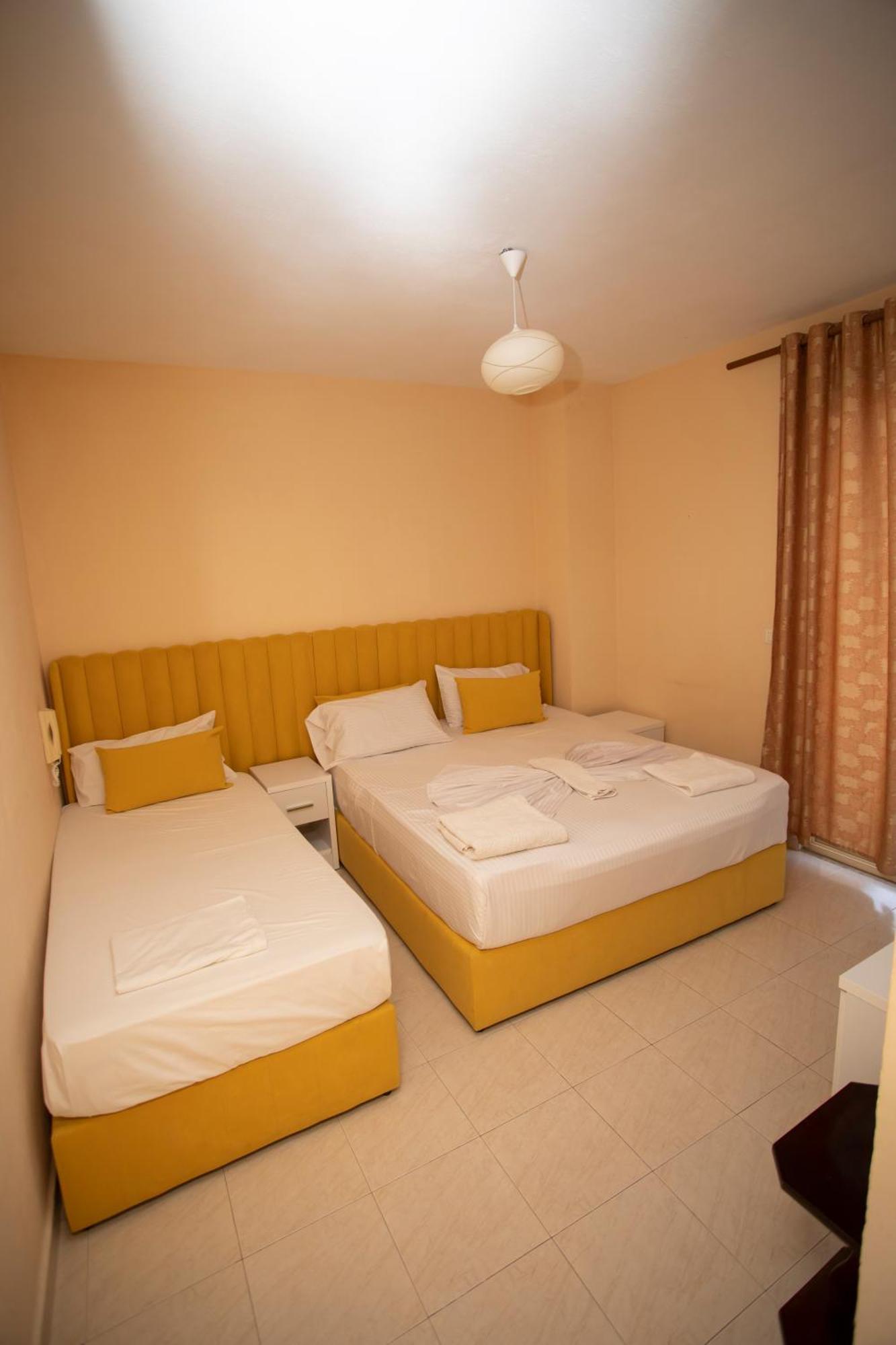 Hotel Sunrise Golem  Exterior foto