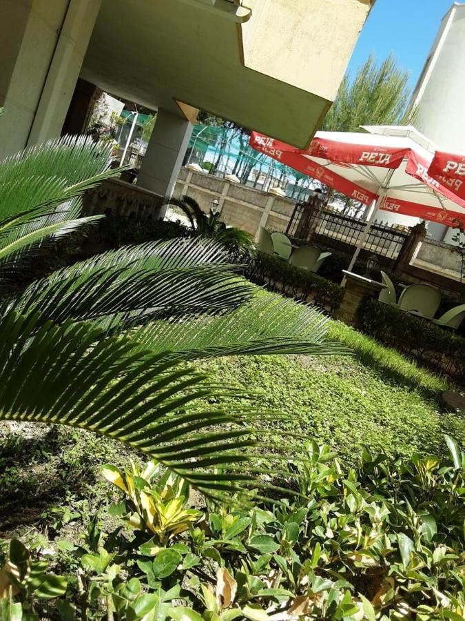Hotel Sunrise Golem  Exterior foto
